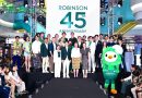 ห้างโรบินสัน ในเครือเซ็นทรัล รีเทล ฉลองใหญ่ 45 ปี จัดงาน “ROBINSON 45th ANNIVERSARY ฉลองใหญ่ เซอร์ไพรส์เยอะ”แท็กทีมแรปเปอร์ตัวพ่อ POKMINDSET อัปเลเวลความสนุกกับโปรเจกต์เพลงสุดพิเศษ “ช้อปฉ่ำ ทำถึง”พร้อมกระจายความฟินกับ 5 หนุ่มฮอต “เก้า – เทศน์ – จูเนียร์ – ไบรท์ – จ็อบ” ร่วมสร้างปรากฏการณ์ความสุขทั่วไทย