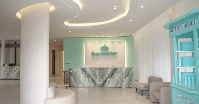 Dermaster Hospital ราชพฤกษ์ เผยเทรนด์ศัลยกรรมหน้าอกยุคใหม่ ผู้เข้ารับบริการมองหาความปลอดภัยและผลลัพธ์ที่เป็นธรรมชาติมากขึ้น มาตรฐานโรงพยาบาล ทีมศัลยแพทย์ผู้เชี่ยวชาญเฉพาะทาง และการดูแลหลังการรักษา กลายเป็นปัจจัยสำคัญในการตัดสินใจของผู้เข้ารับบริการยุคใหม่
