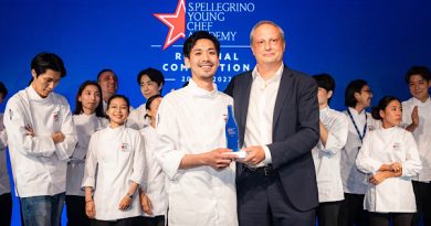 อิซามุ ซาคากุจิ คว้าชัย S.Pellegrino Young Chef Academy รอบชิงชนะเลิศระดับภูมิภาคเอเชีย ณ กรุงเทพฯสิบเชฟรุ่นใหม่ร่วมกับเชฟที่ปรึกษาและเชฟรุ่นพี่จาก Academy สานต่อชุมชนแห่งวงการอาหาร พร้อมส่งผู้ชนะจากเอเชียสู่เวที Grand Finale ที่อิตาลีในปี 2570